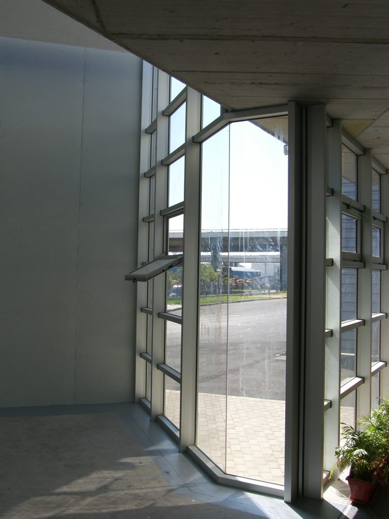 SAMSUNG DIGITAL CAMERA
